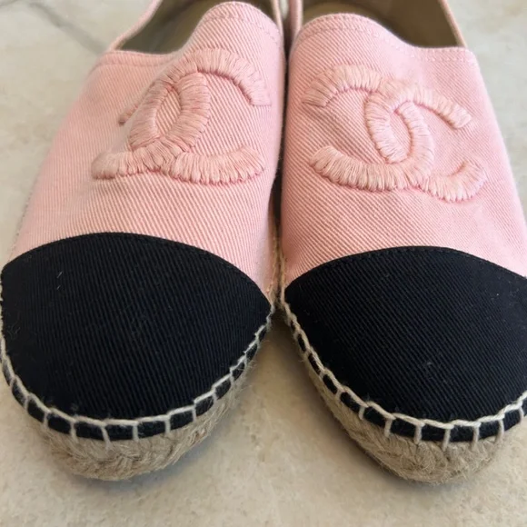 Chanel Denim Toile CC Espadrilles 36 Pink Black - Picture 4 of 6